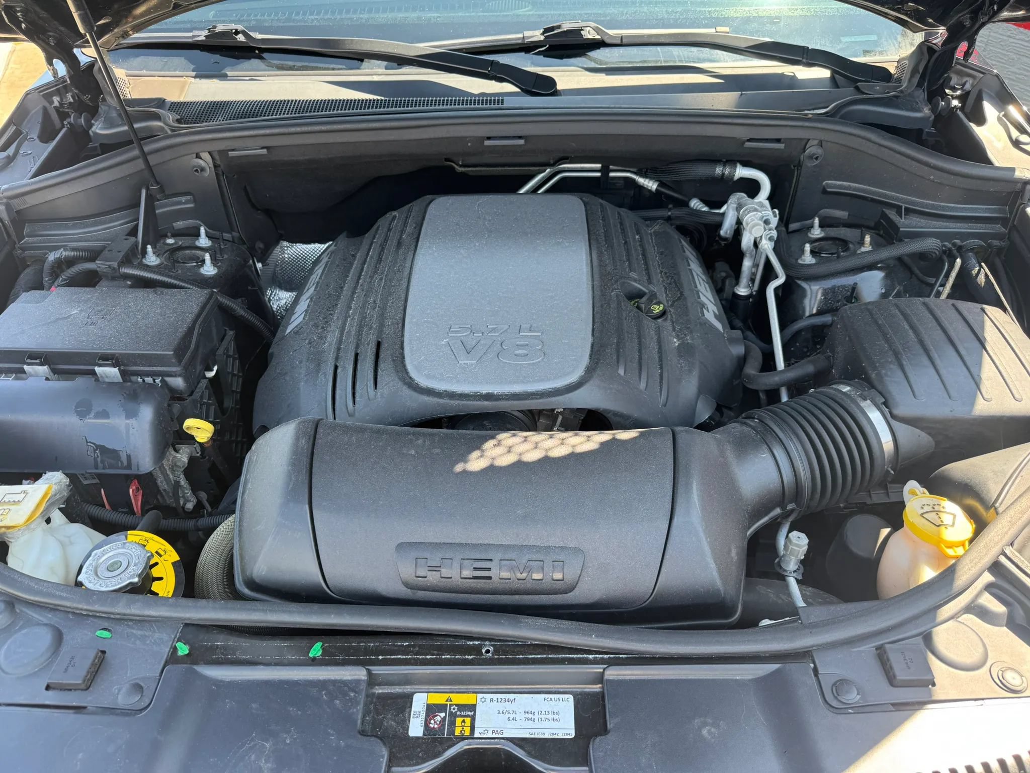Used 2019 Dodge Durango R/T w/ Blacktop Package AWD/4WD image 32