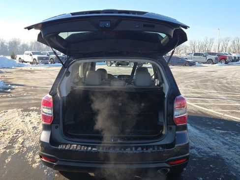 Used 2016 Subaru Forester 2.5i Touring w/ Eyesight & Navigation System image 10