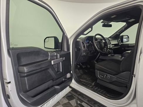 Used 2017 Ford F150 XLT w/ Equipment Group 302A Luxury image 25