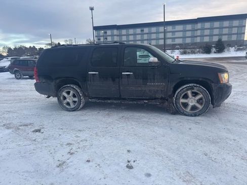 Used 2013 Chevrolet Suburban LS w/ All-Star Edition image 18