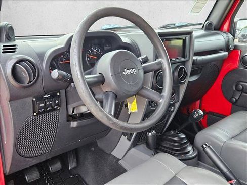 Used 2009 Jeep Wrangler X AWD/4WD image 10