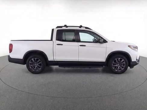 Used 2023 Honda Ridgeline Sport image 8