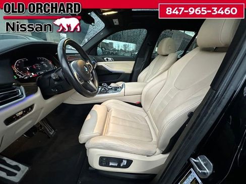 Used 2022 BMW X5 xDrive40i w/ M Sport Package image 8