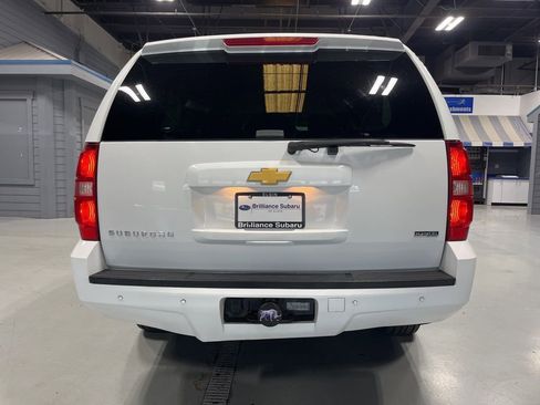 Used 2012 Chevrolet Suburban LT w/ Luxury Package AWD/4WD image 6