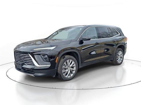 Used 2025 Buick Enclave Preferred image 2