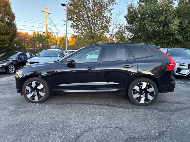 Used 2024 Volvo XC60 T8 Ultimate w/ Protection Package Premier AWD/4WD image 16