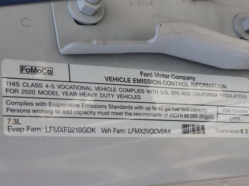 Used 2020 Ford F550 2WD Regular Cab Super Duty image 18