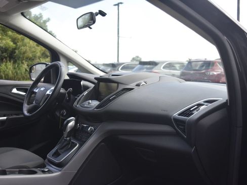 Used 2013 Ford C-MAX SE FWD image 10