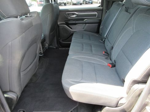 Used 2020 RAM 1500 Big Horn AWD/4WD image 15