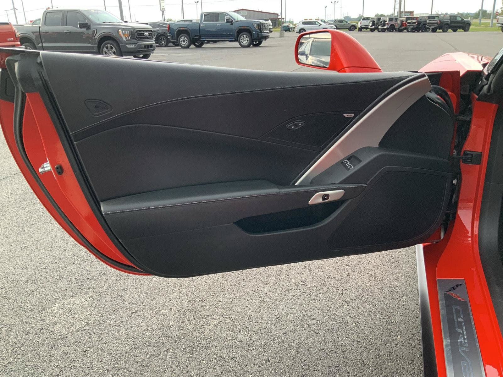 Used 2016 Chevrolet Corvette Stingray Coupe RWD image 18