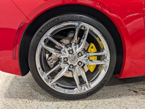 Used 2017 Chevrolet Corvette Stingray Coupe w/ 1LT image 11