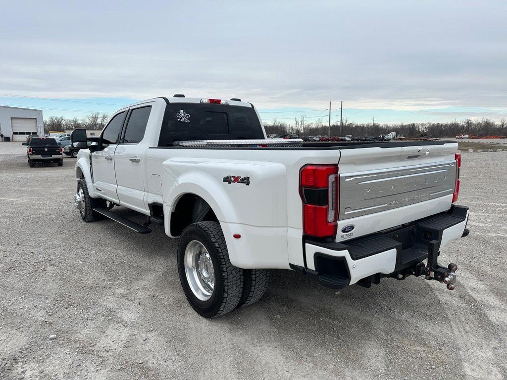 Used 2026 Ford F450 Platinum w/ Platinum Plus Package AWD/4WD image 2