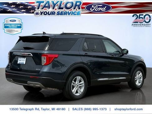 Certified 2024 Ford Explorer XLT w/ Equipment Group 202A AWD/4WD image 3