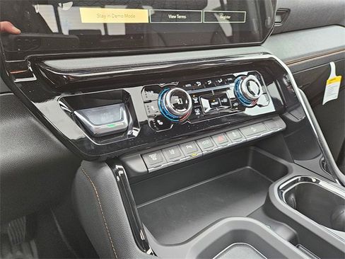 New 2026 GMC Sierra 2500 AT4 w/ Max Trailering Package image 25