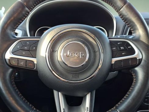 Used 2018 Jeep Compass Latitude w/ Popular Equipment Group image 24