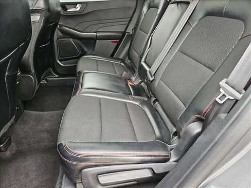 Used 2025 Ford Escape ST-Line FWD image 17