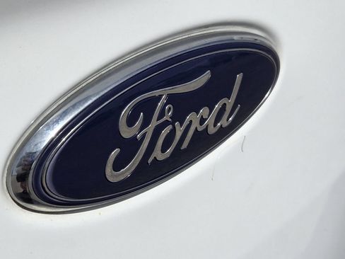 Used 2023 Ford Transit Connect XL FWD image 10
