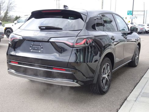 Used 2025 Honda HR-V EX-L image 5