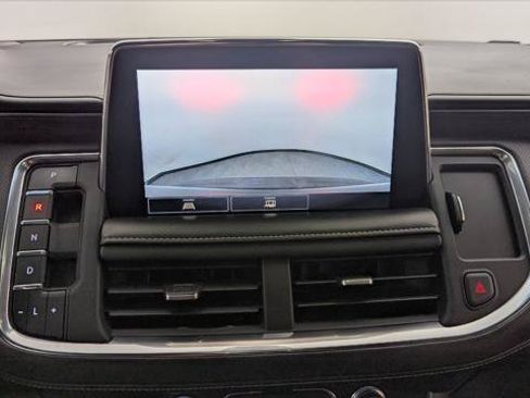 Used 2021 GMC Yukon SLT RWD image 34