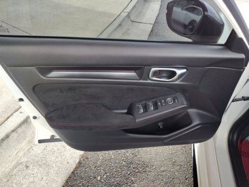 Used 2024 Honda Civic Type R image 20