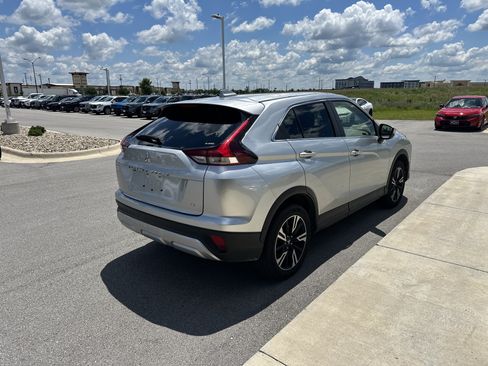 Used 2024 Mitsubishi Eclipse Cross SE AWD/4WD image 4