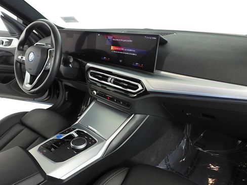 Used 2023 BMW i4 eDrive40 RWD image 13