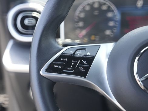 Used 2024 Mercedes-Benz C 300 4MATIC Sedan image 13