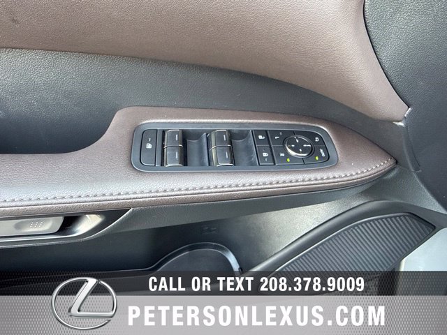 Used 2025 Lexus RX 450h AWD w/ Convenience Package image 24