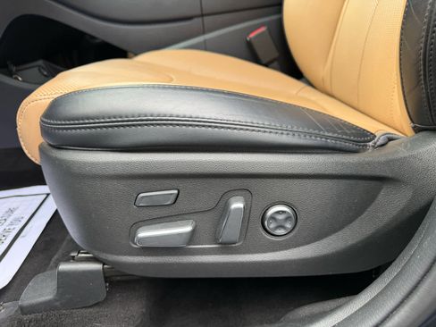 Used 2023 Hyundai Santa Fe Calligraphy w/ Cargo Package FWD image 13
