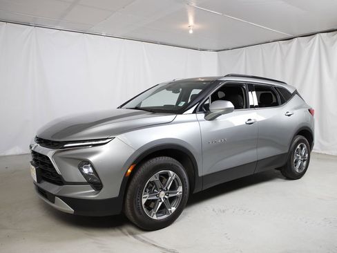 Used 2024 Chevrolet Blazer LT w/ Convenience Package AWD/4WD image 20