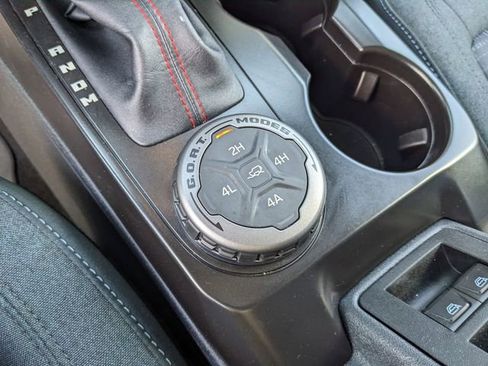 Used 2025 Ford Bronco Heritage Edition image 25