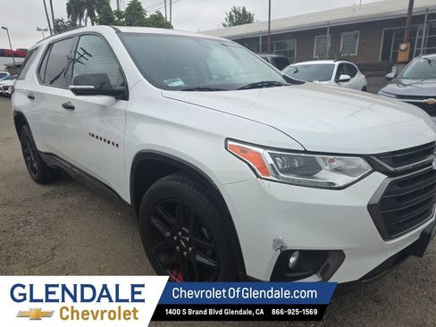 Used 2019 Chevrolet Traverse Premier w/ Redline Edition FWD image 8
