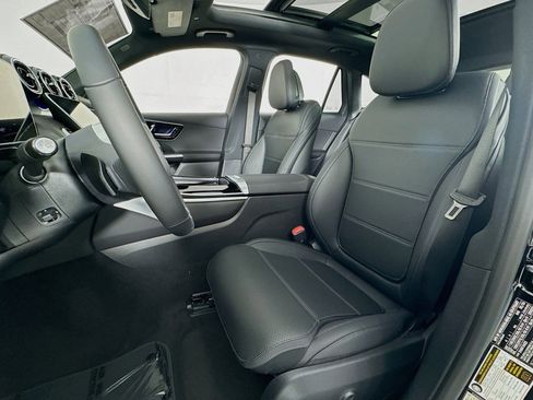 New 2026 Mercedes-Benz GLC 300 image 16