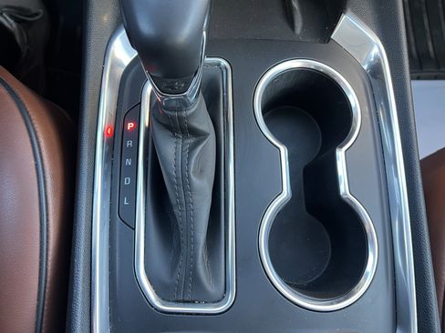 Certified 2021 Chevrolet Traverse High Country image 29