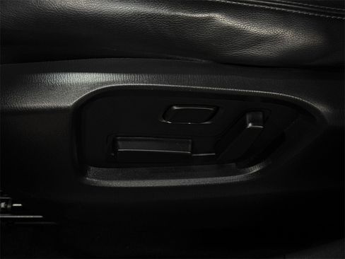 Certified 2021 MAZDA CX-9 Touring w/ Touring Premium Package image 28