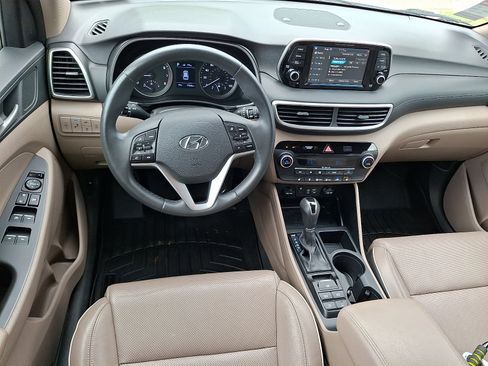 Used 2021 Hyundai Tucson Limited AWD/4WD image 11