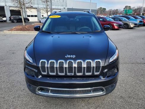 Used 2015 Jeep Cherokee Limited w/ Luxury Group image 11