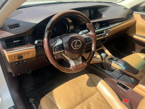 Used 2016 Lexus ES 350 image 14