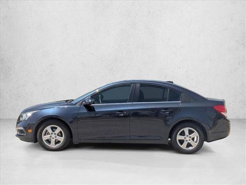 Used 2015 Chevrolet Cruze LT FWD image 9