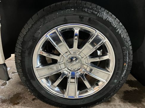 Used 2015 Chevrolet Silverado 1500 High Country image 10