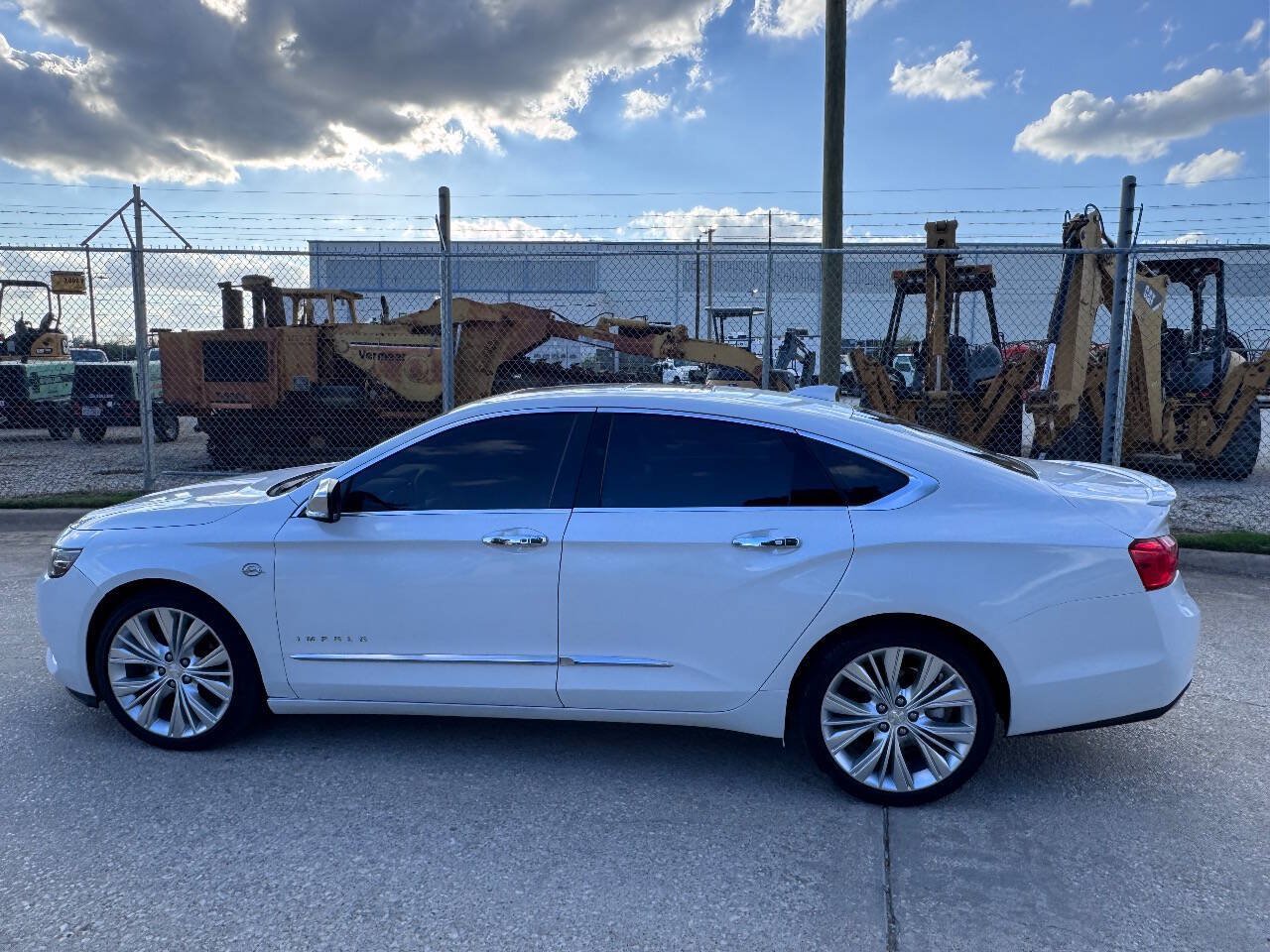 Used 2020 Chevrolet Impala Premier w/ Premier Confidence Package FWD image 11