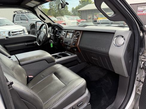 Used 2012 Ford F350 Lariat w/ Lariat Ultimate Pkg image 26