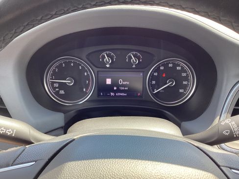 Used 2021 Buick Enclave Essence w/ Sound and Sites Package FWD image 19