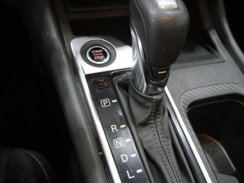 Used 2024 Nissan Sentra SV FWD image 19