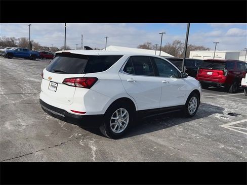 Certified 2024 Chevrolet Equinox LT image 8