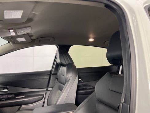 Used 2024 Nissan Ariya FWD image 23