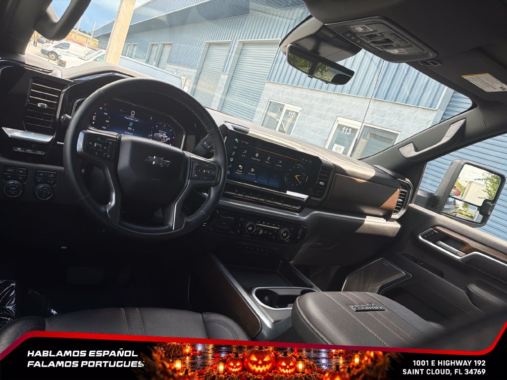 Used 2024 Chevrolet Silverado 2500 High Country w/ High Country Premium Package AWD/4WD image 27