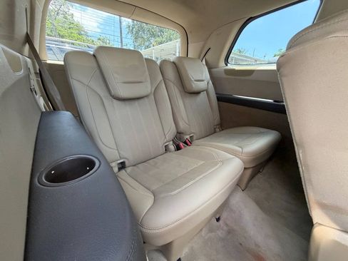 Used 2016 Mercedes-Benz GL 450 4MATIC image 24