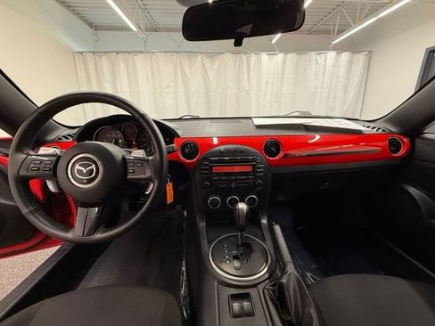 Used 2013 MAZDA MX-5 Miata Club RWD image 18