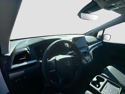 New 2026 Honda Odyssey EX-L image 30